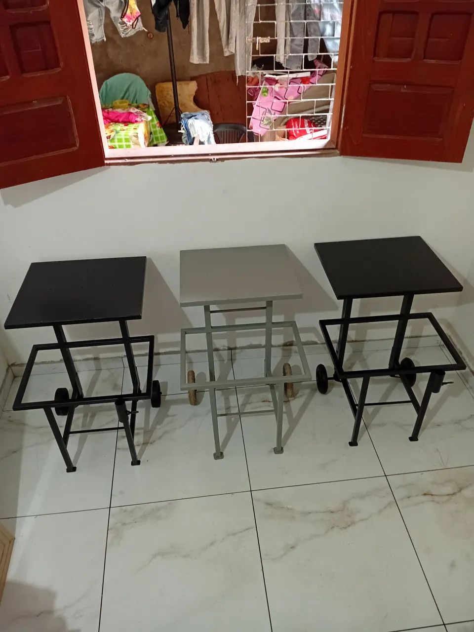 Carrinho para caixa térmica com mesa acoplada - Foto 4