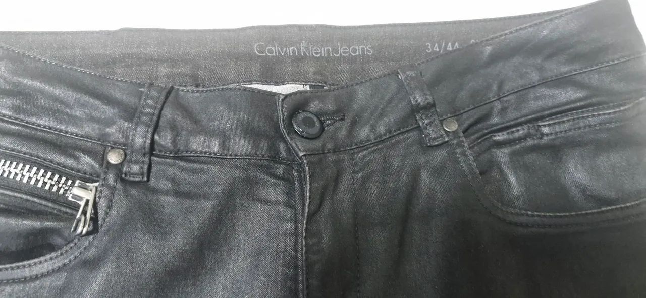 Calça masculina esporte fino (nova) da Calvin Klein, com preço imperdível  - Foto 3