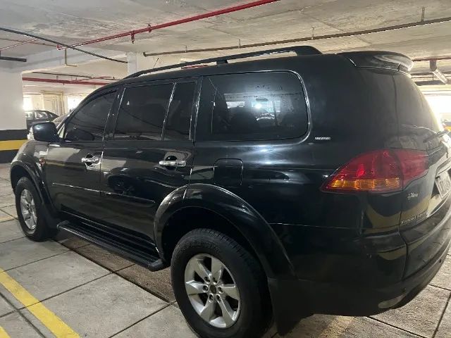 Mitsubishi Pajero Pajero DAKAR/HPE 3.5 4x4 Flex 5p Aut. 2013