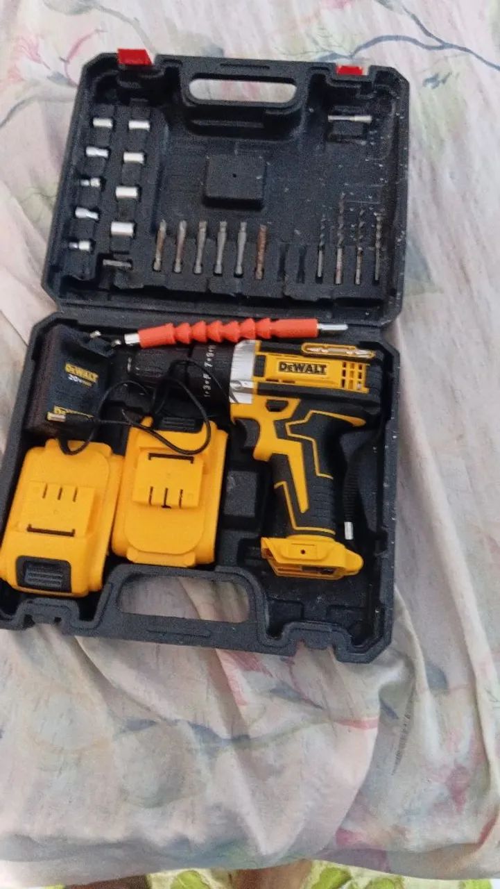 Vendo parafuzadeira de Walt nova 20v