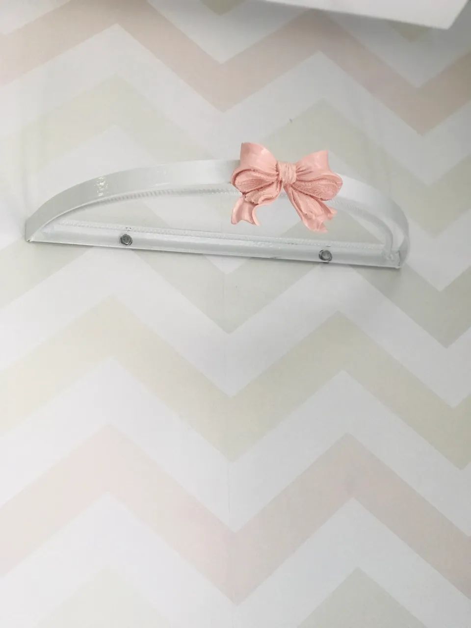 Dossel de parede branco com laço rosa - Foto 3