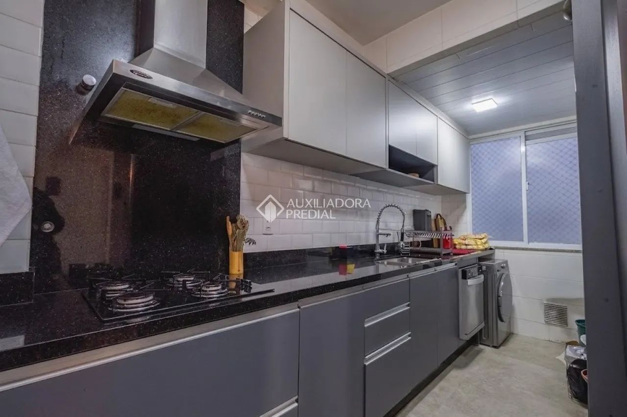 Apartamento com 2 dormitórios a 100 metros da praia - Foto 4