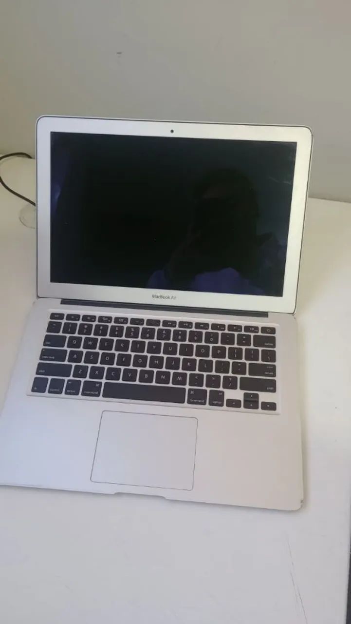 MacBook air 13 retirada de peças