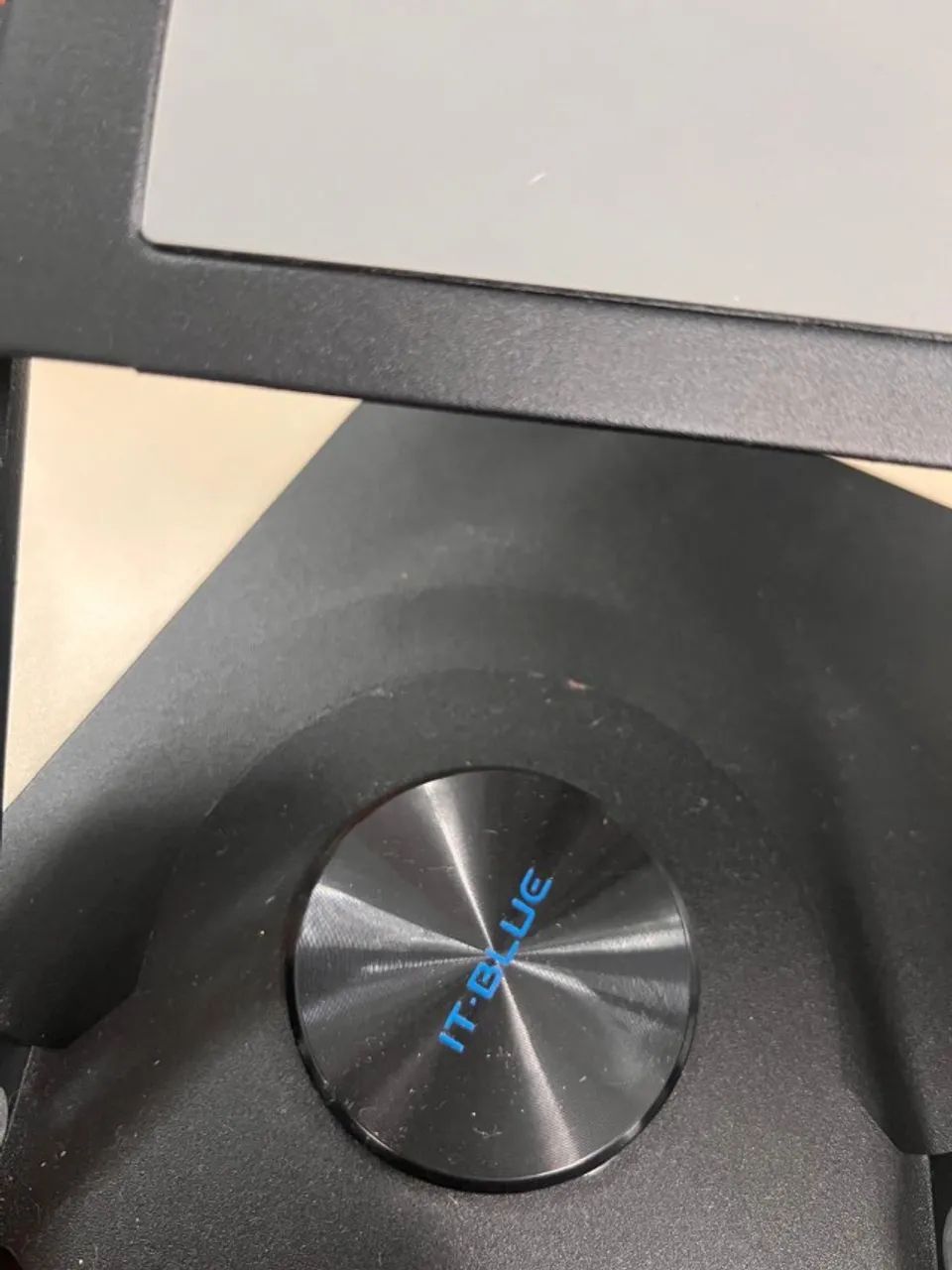 Suporte para notebook até 19 polegadas - Foto 3