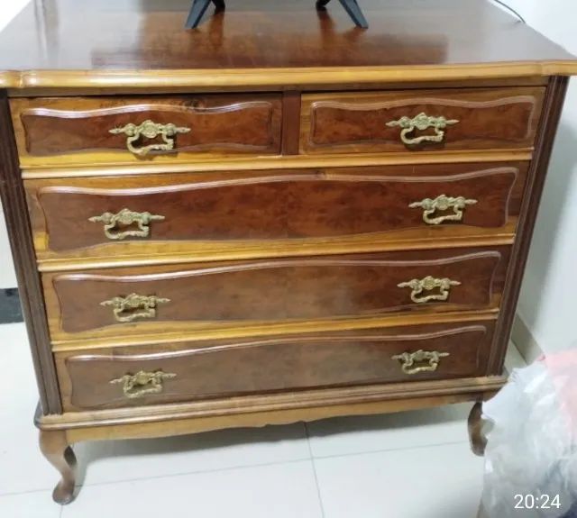 Cômoda Antiga em excelente estado, estilo Francesa! - Foto 2