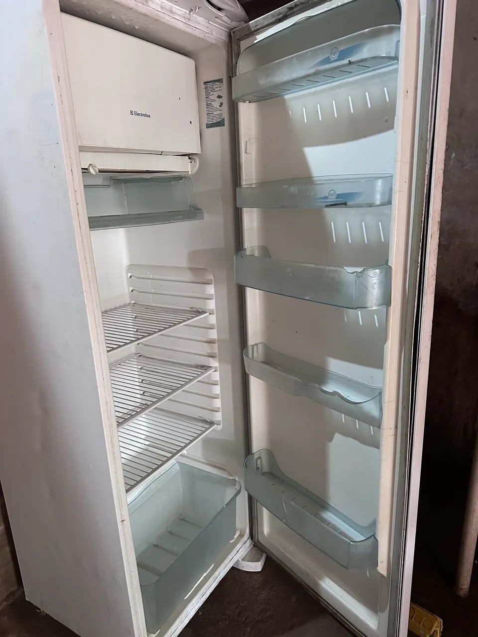 Geladeira Electrolux - Gelando perfeitamente 