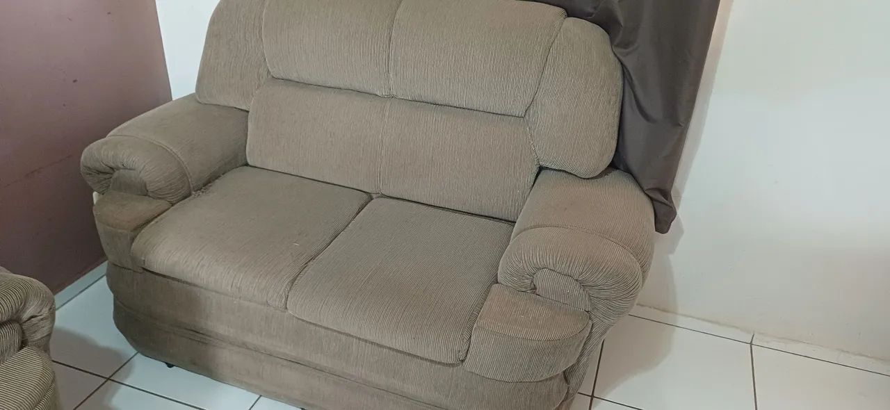 Doação sofá de dois lugares, almofadas removíveis 