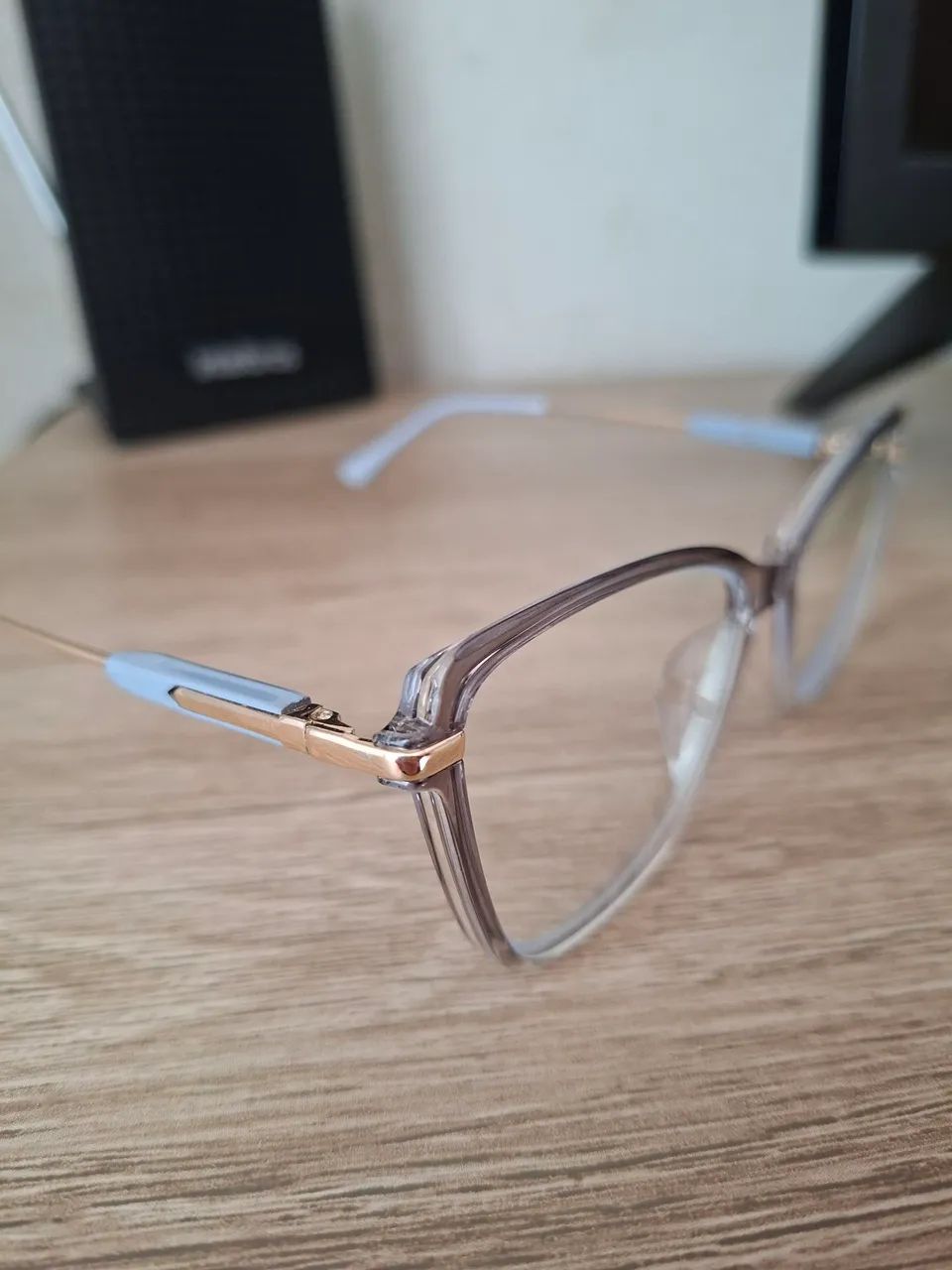 Óculos com lestes Zeiss super conservado!!! - Foto 4
