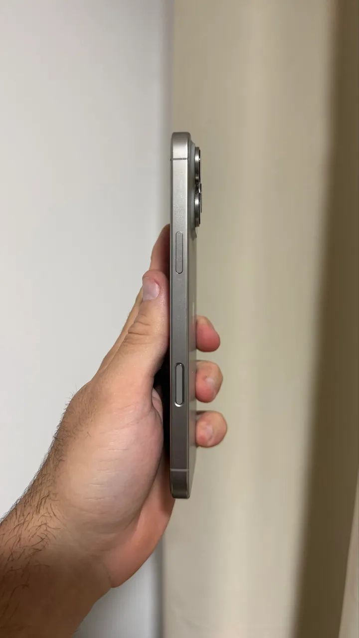 iphone 16 pro Max 256gb em ótimo estado - Foto 3