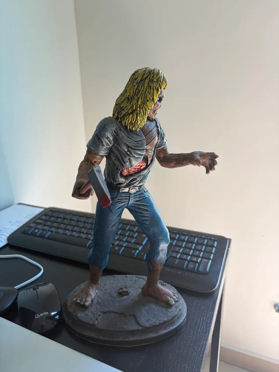 Estátua Eddie Iron Maiden 40cm  - Foto 3