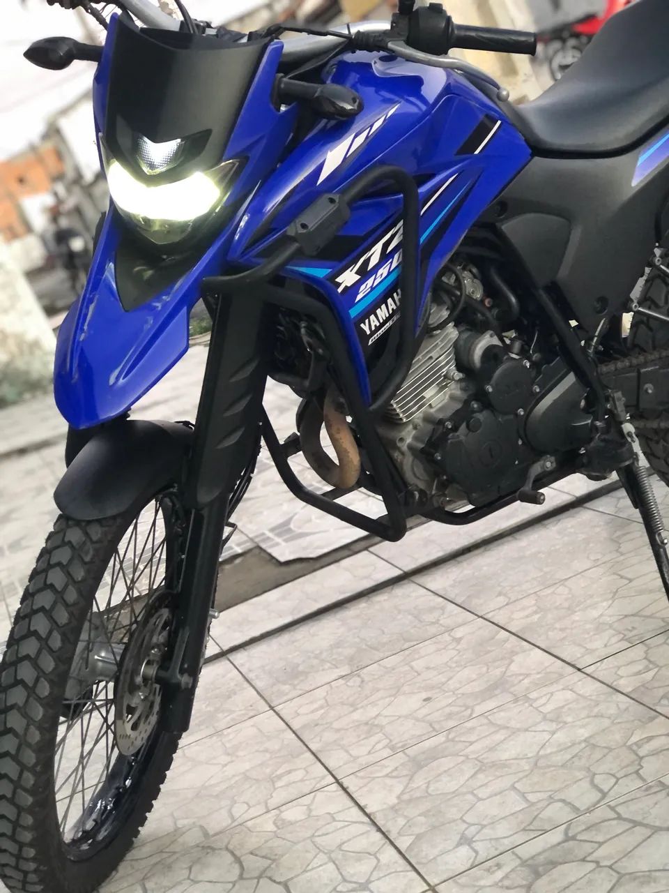Vende-se lander  - Foto 2