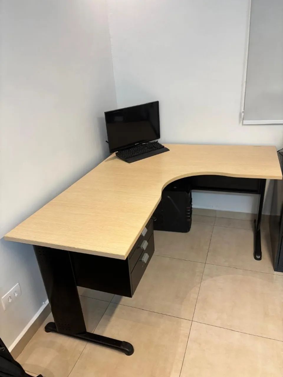 Mesa de Escritório - Foto 2