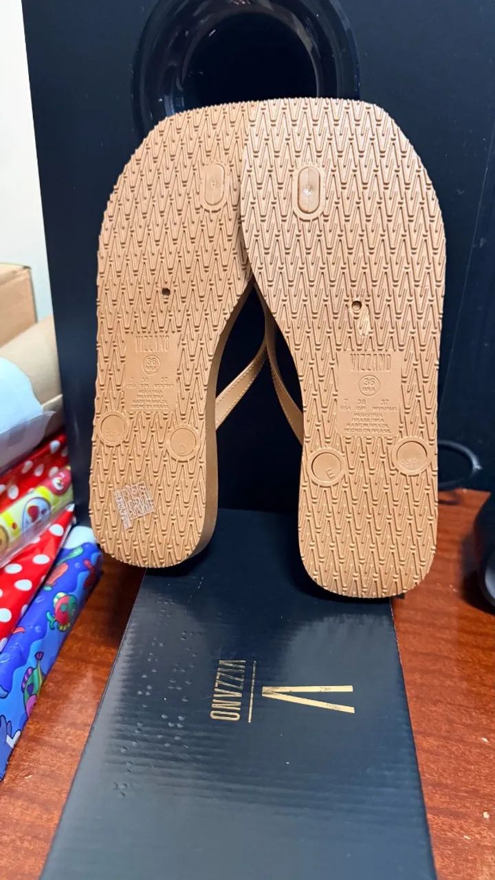 Chinelo feminino VIZZANO - Onça - Foto 2