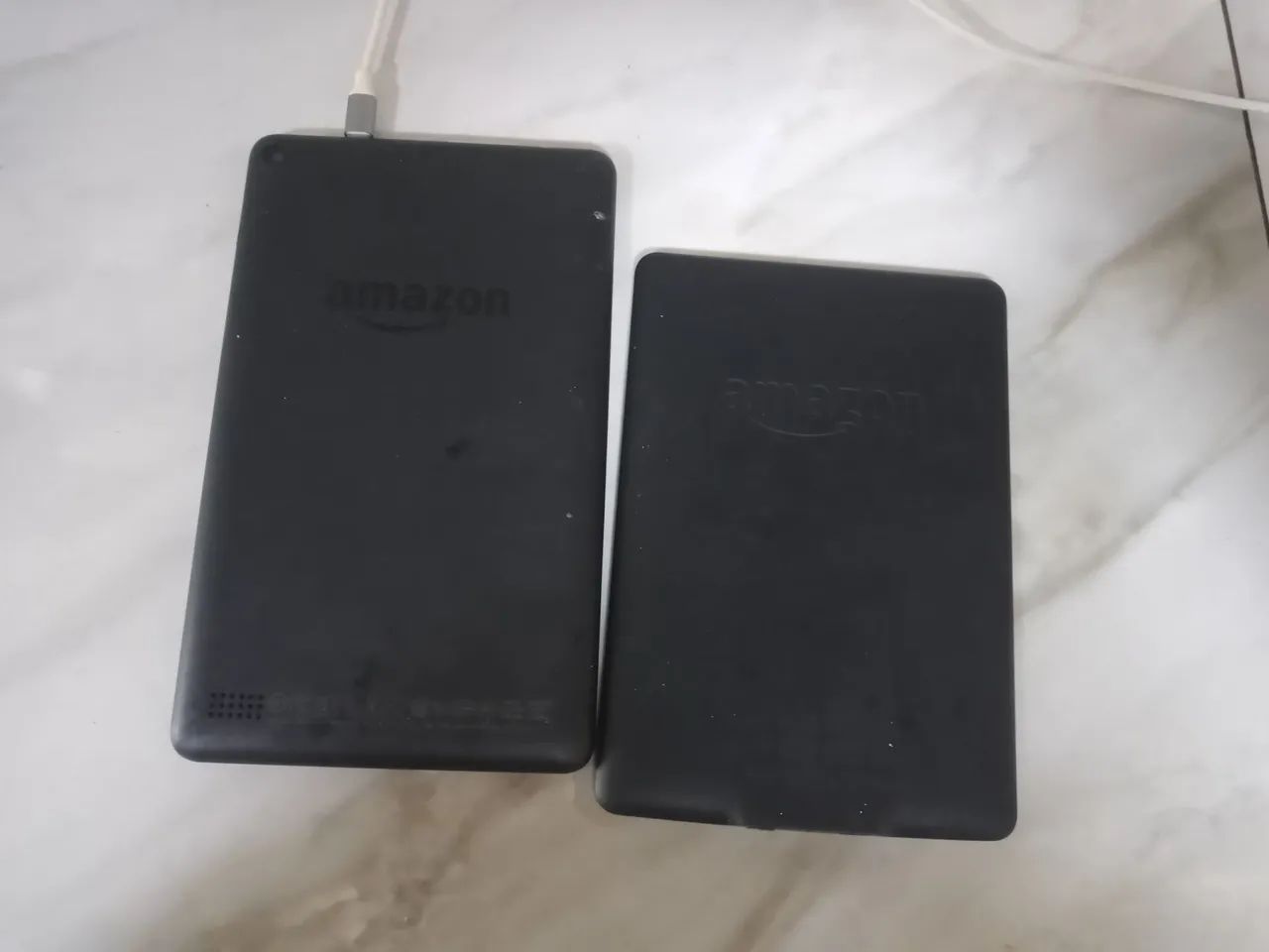 2 Kindle Amazon 5 e 7 geração favor ler descrição - Tablets e E