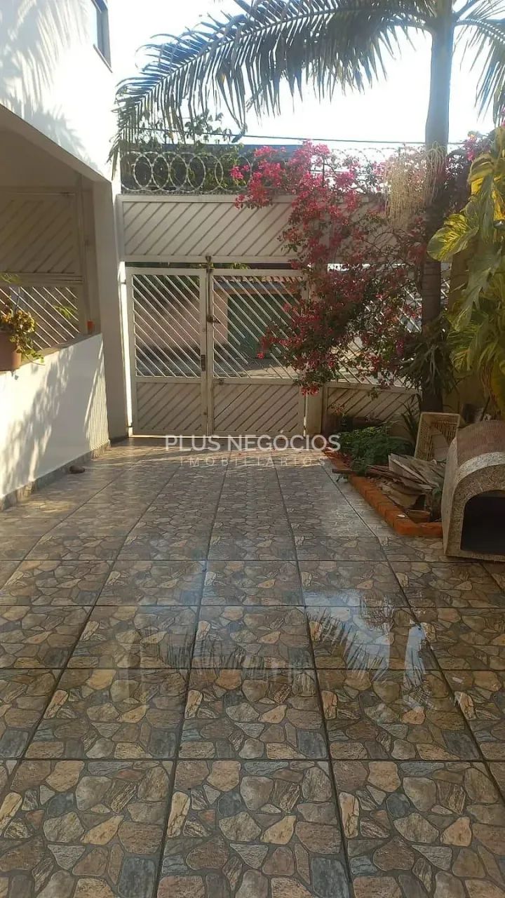 Casa à Venda na Vila Helena, Sorocaba  4 Quartos - Foto 4