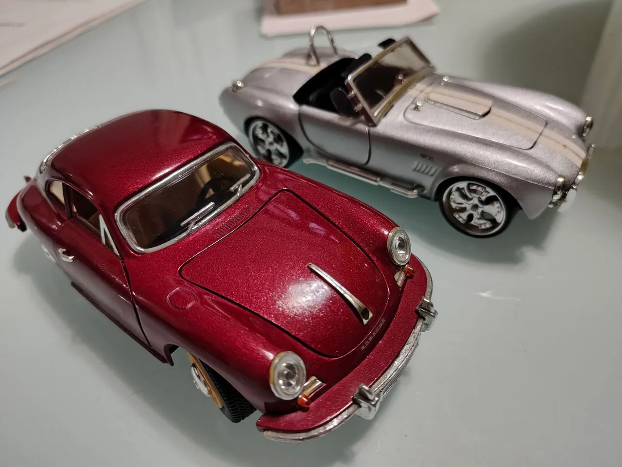 2 miniaturas clássicas.Escala 1:24  - Foto 5