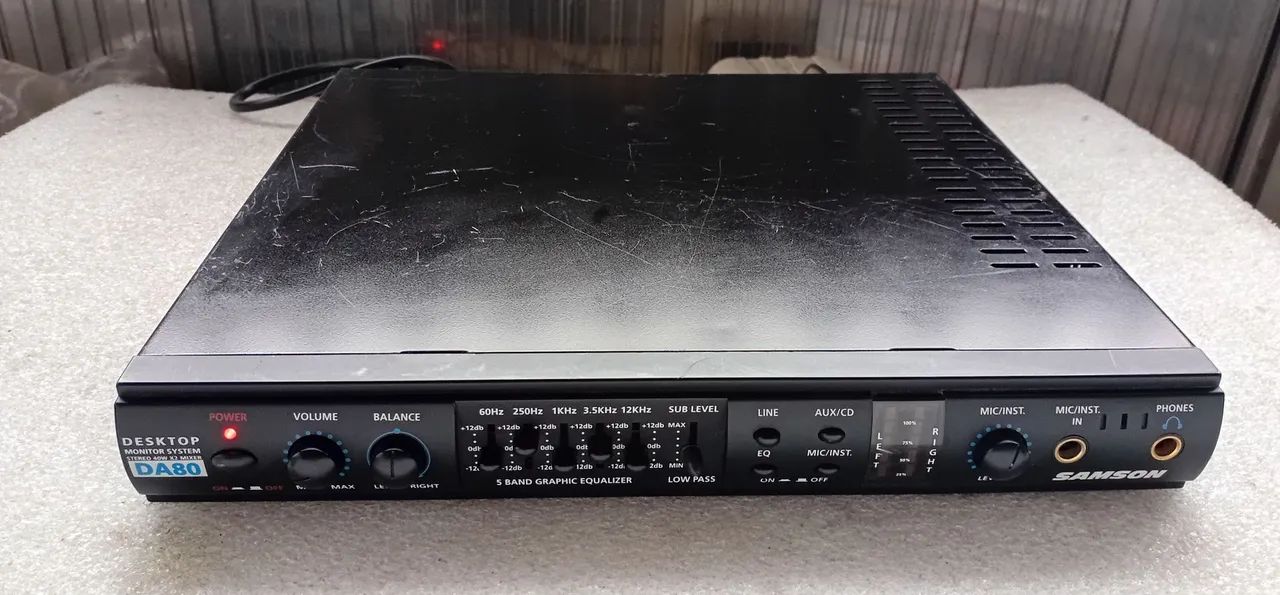 AMPLIFICADOR SAMSON DA80 MONITOR SYSTEM COM EQUALIZADOR