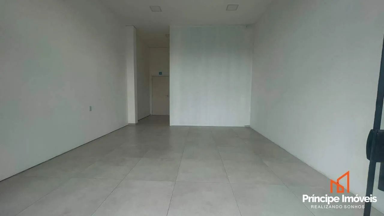 Sala comercial com no Bom Retiro em Joinville