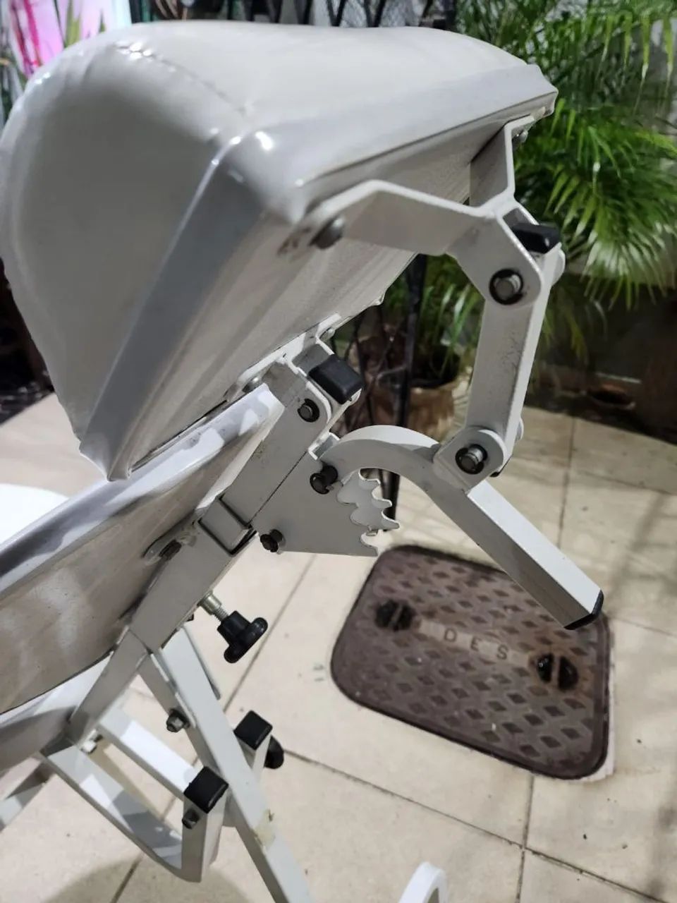 Cadeira de estética Ramsor - Foto 2