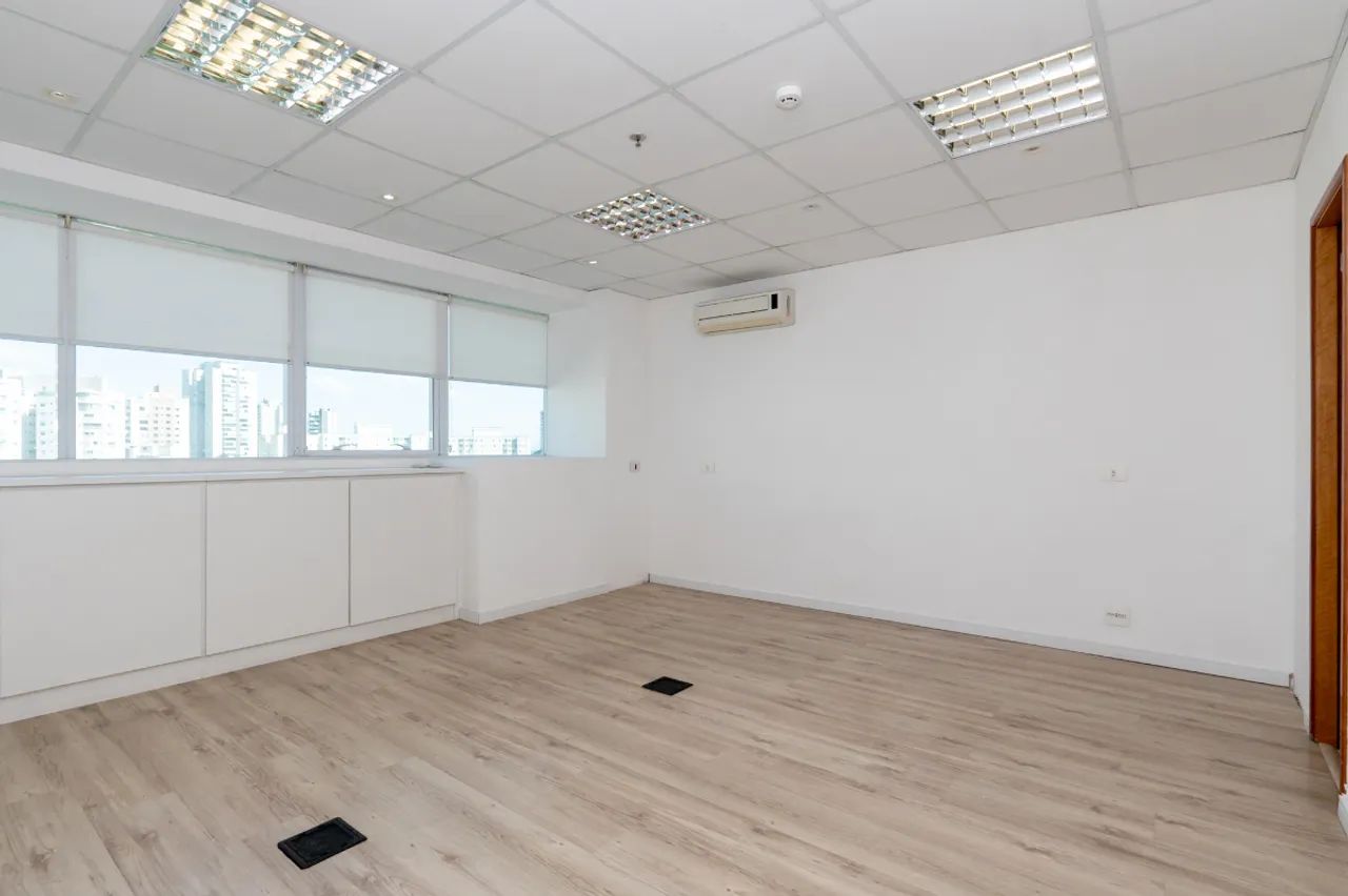 Conjunto comercial para venda em Jardim Caboré, 44m²