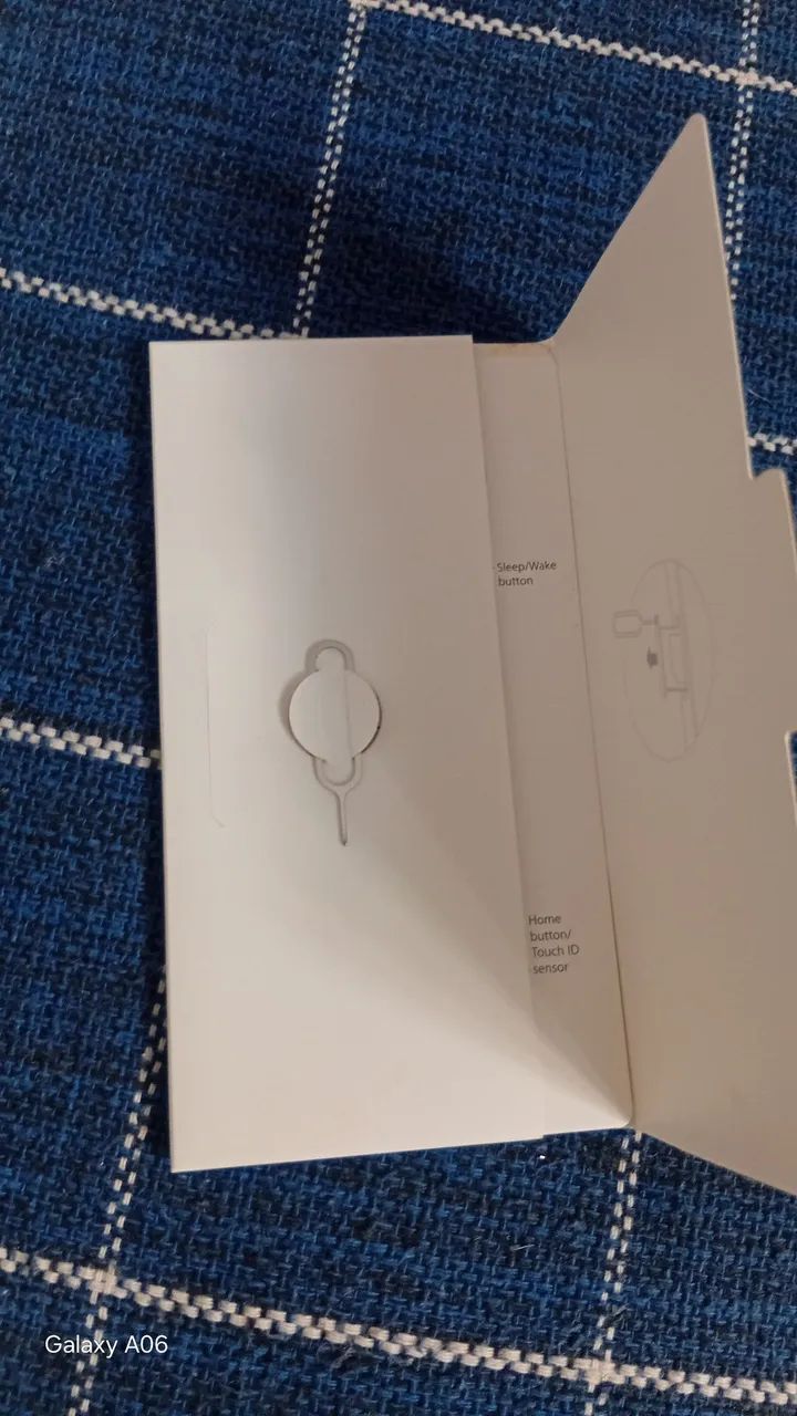 Iphone 5s com defeito com caixa e ums acessórios  - Foto 3