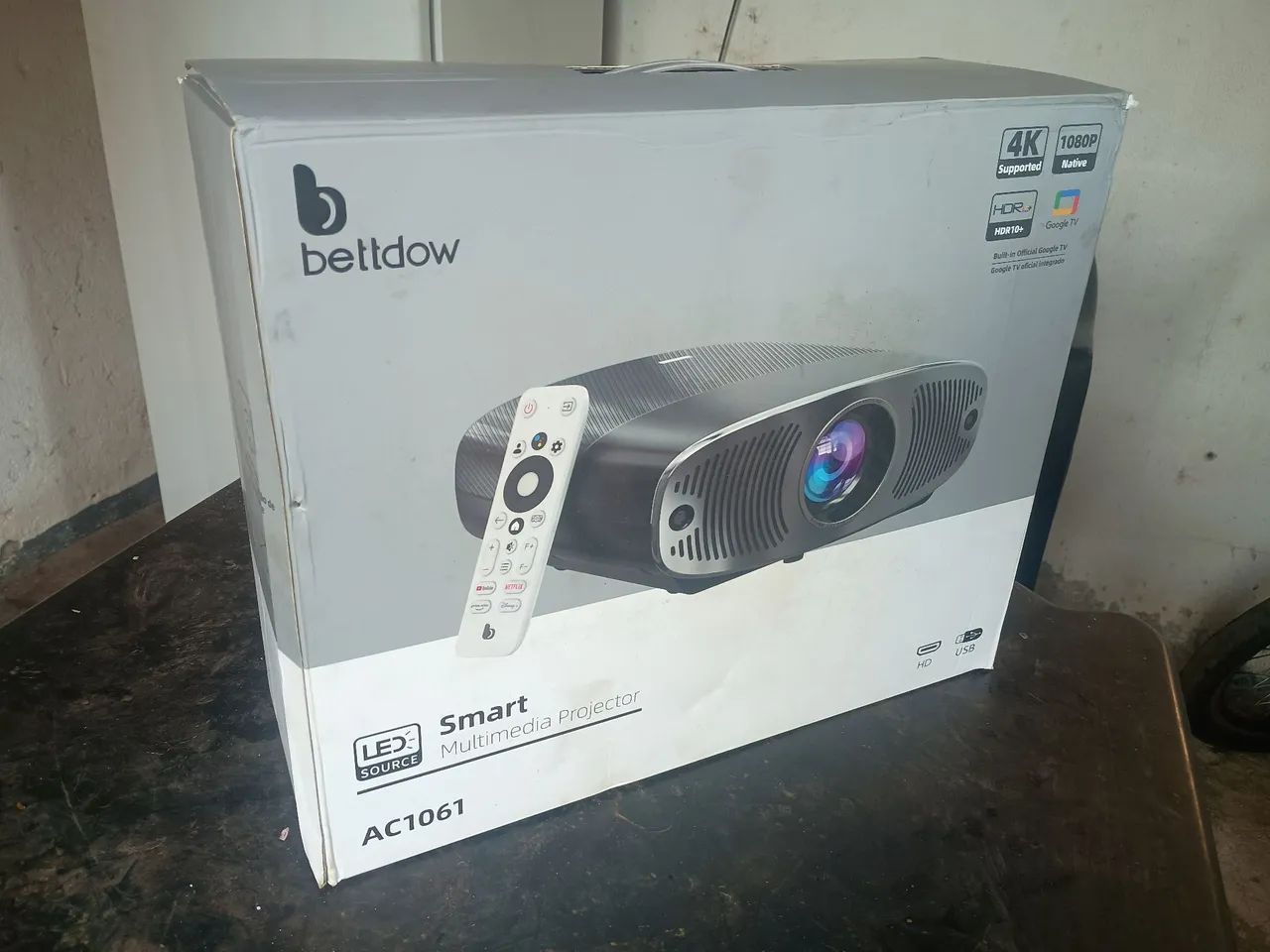 Projetor bettdow AC1061