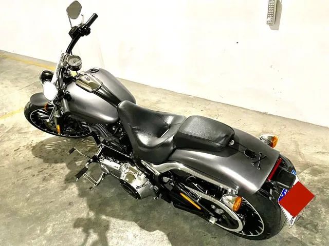 Vendo Harley-Davidson Breakout 2017 Impecável  - Foto 3