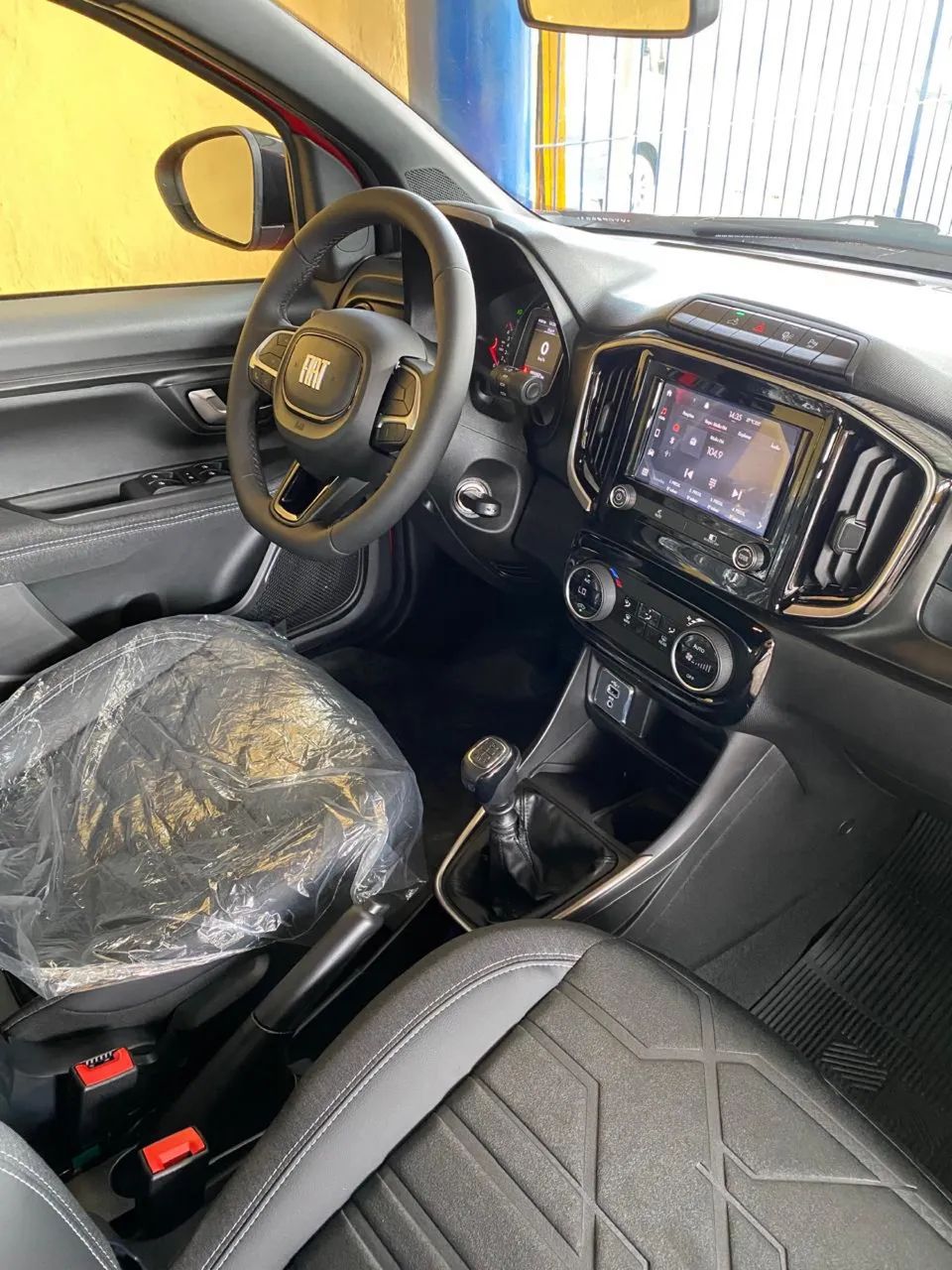 Fiat Strada Volcano 1.3 Flex 8V CD 2027 - Foto 4