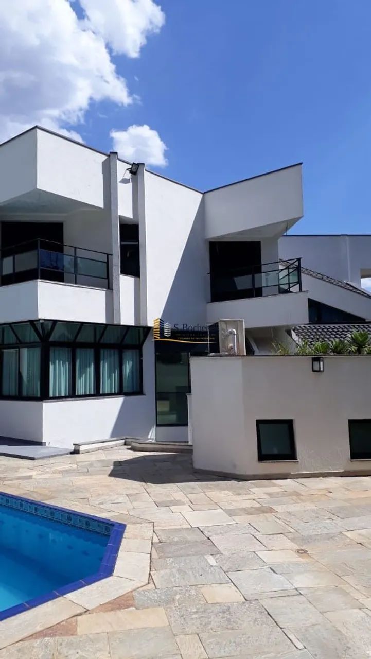Residencia de alto padrão