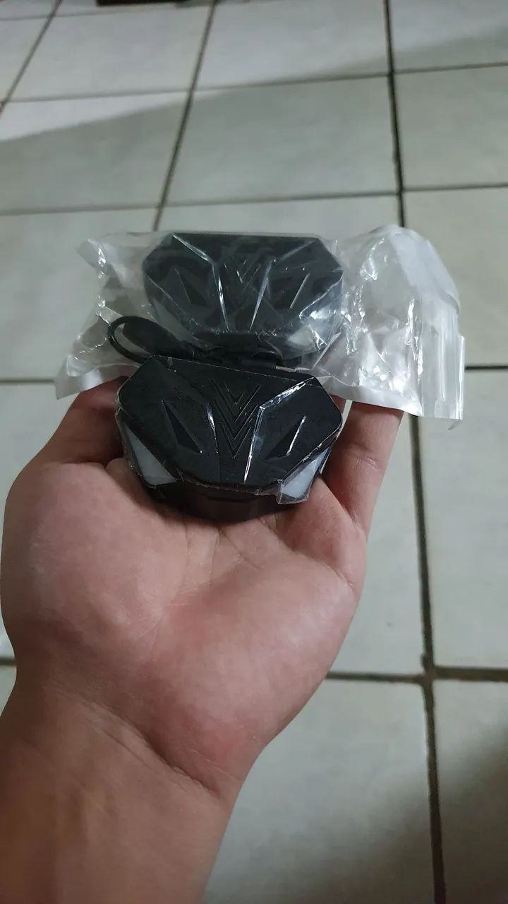 Vende-se 2 fones de ouvido em perfeito estado! - Foto 2