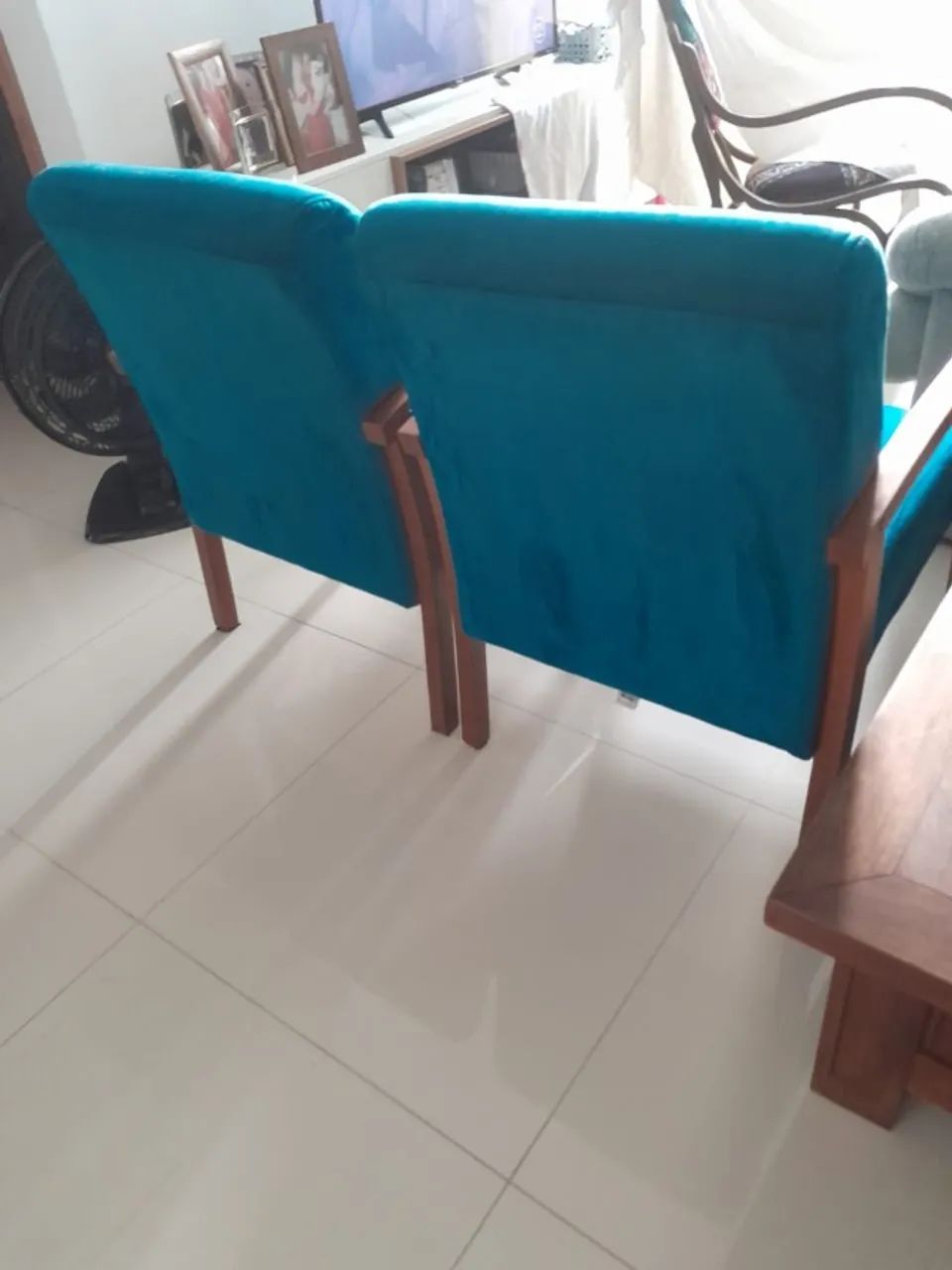 Poltronas Elegantes e Confortáveis - Foto 3