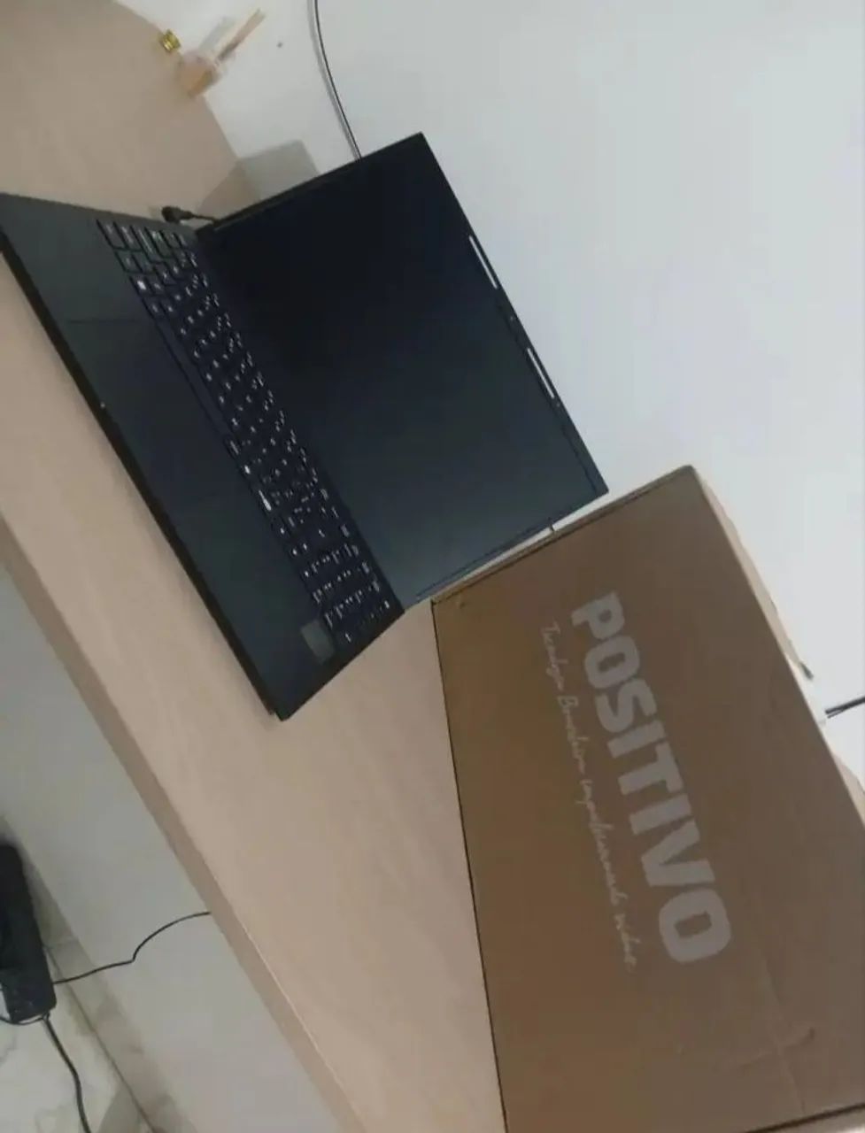 Notebook positivo vision r15m