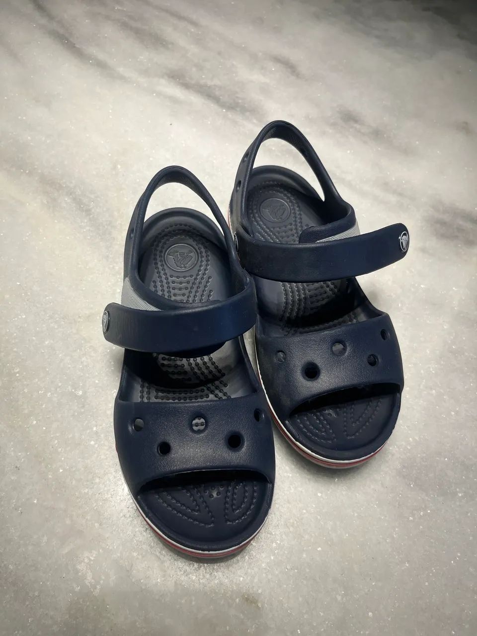 Sandália CROCS infantil - Foto 3