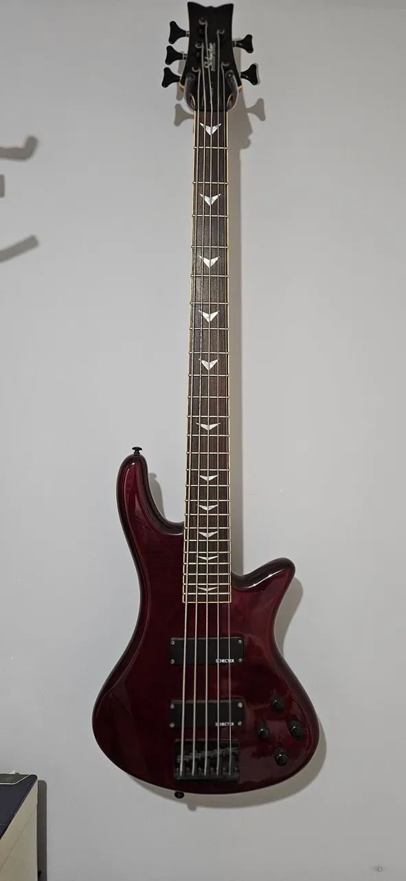 Contrabaixo Schecter Extreme 5