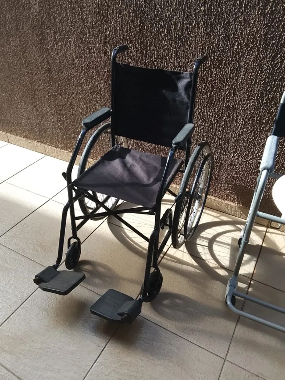 Cadeira de rodas  - Foto 3