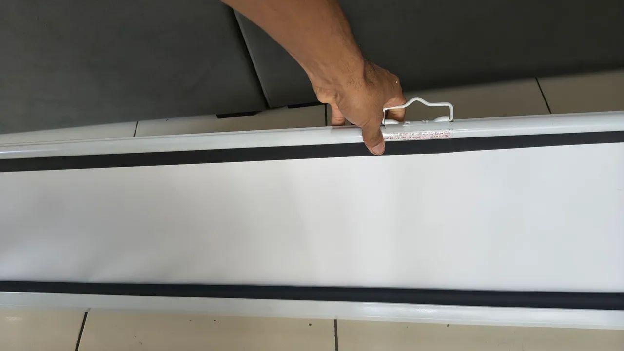 Tela de projeção manual 2mts - Foto 3