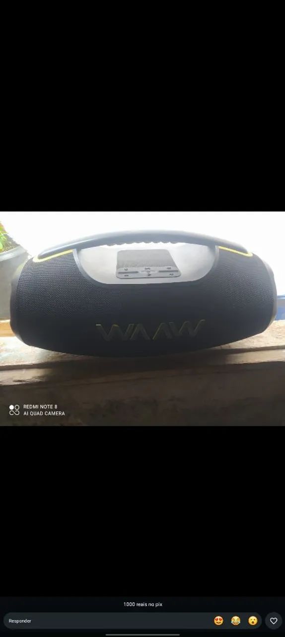 Vende-se uma caixa