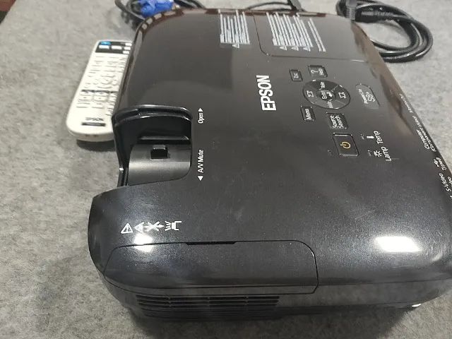 Projetor Epson S10  (data show) - Foto 4