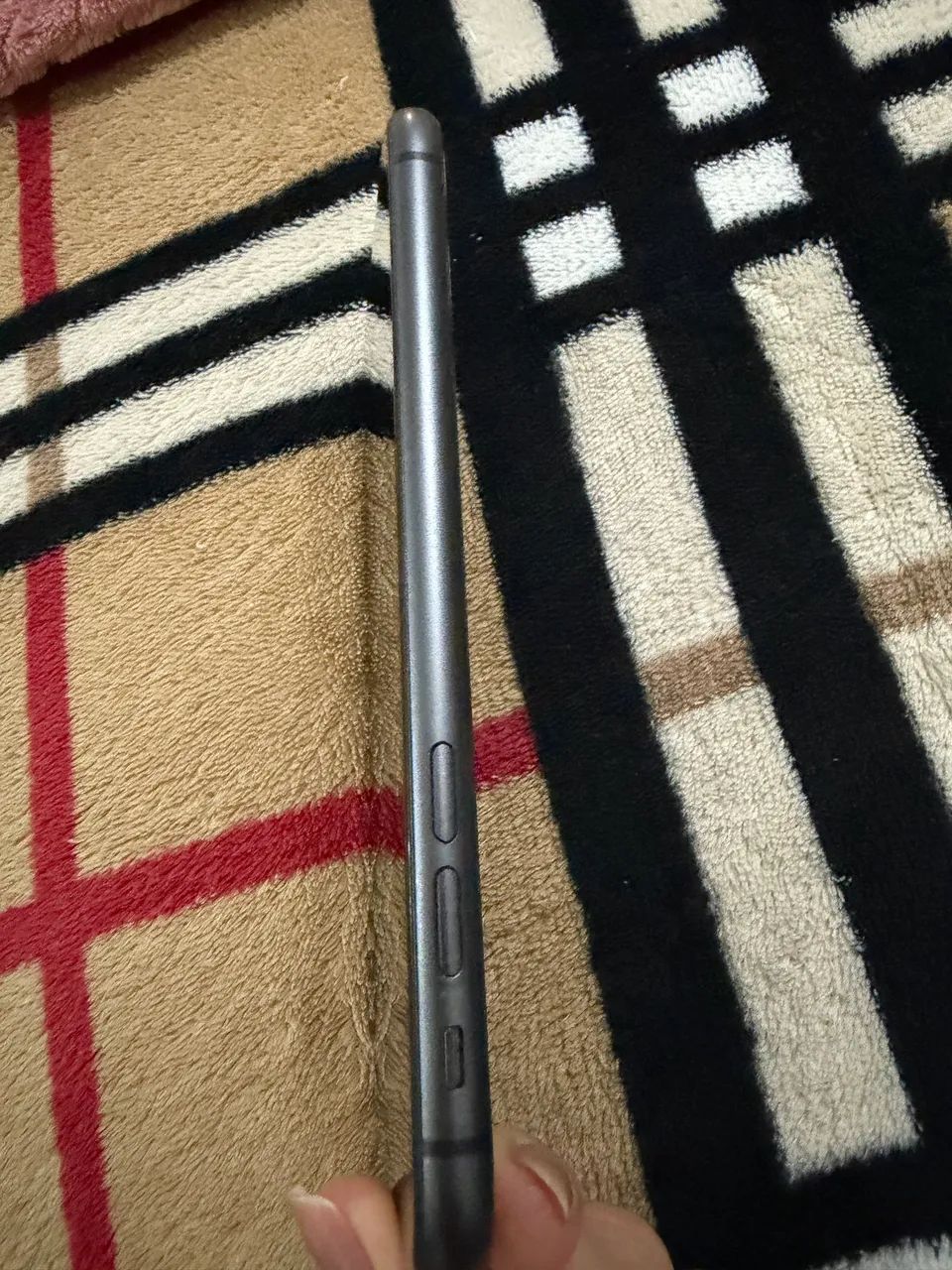 iphone 11 / preto/ 64GB - Foto 4