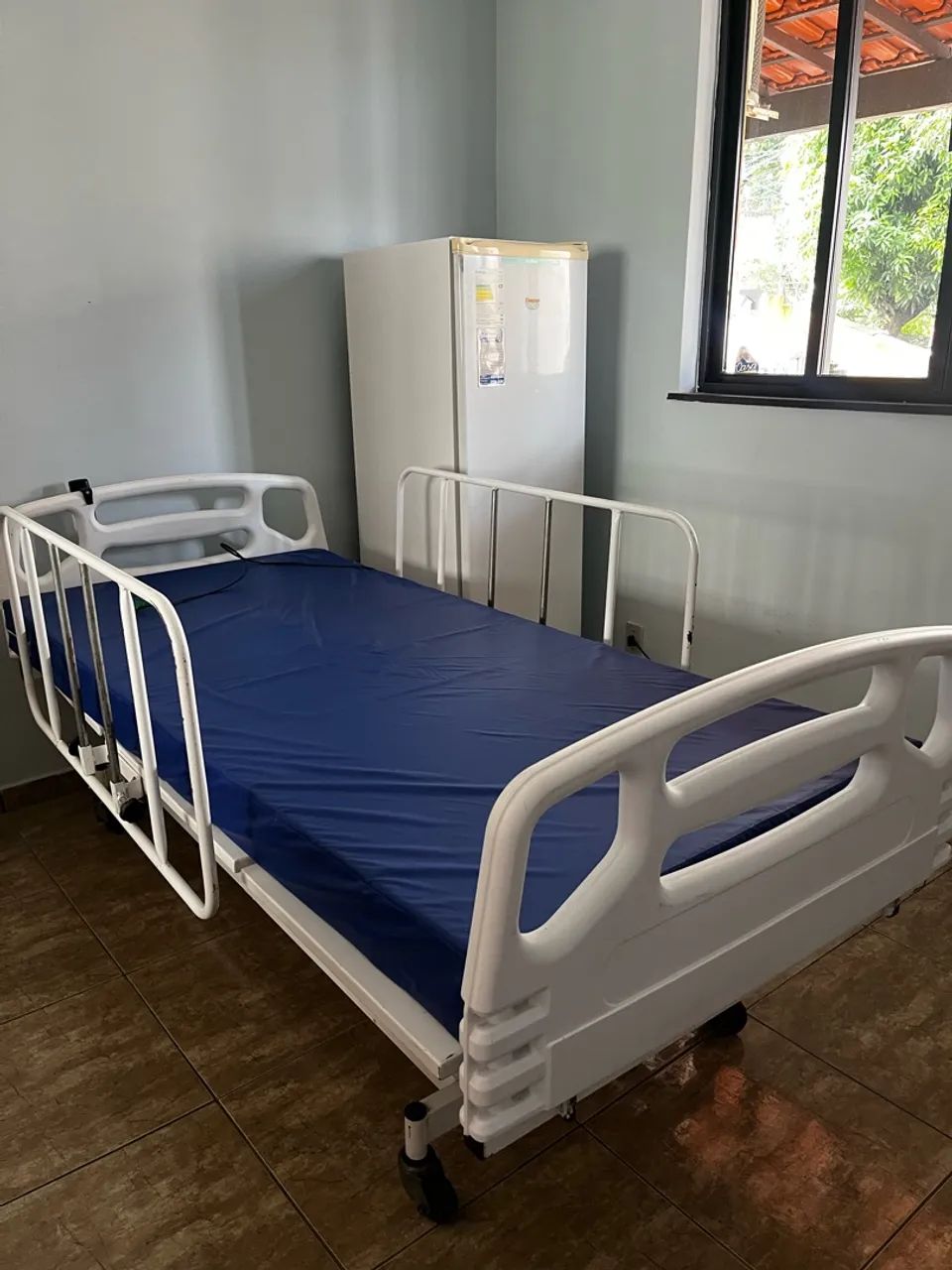 Cama hospitalar  - Foto 2