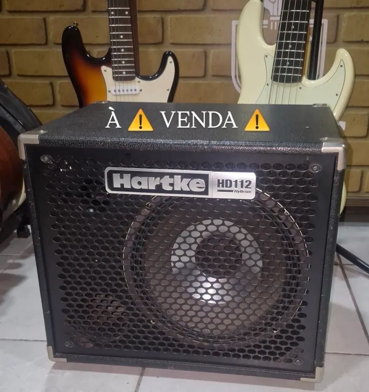Caixa Hartke HD112