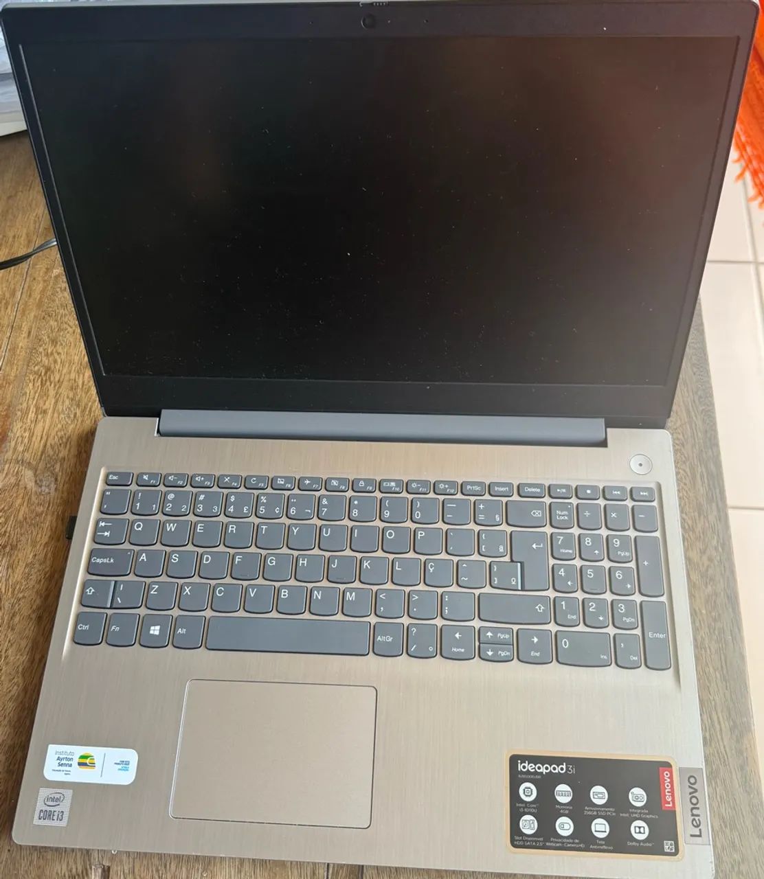 Vendo notebook Lenovo Ideapad 3I