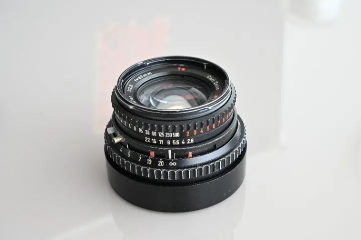 Câmera Analógica Hasselblad 500c + Carl Zeiss Planar 80mm