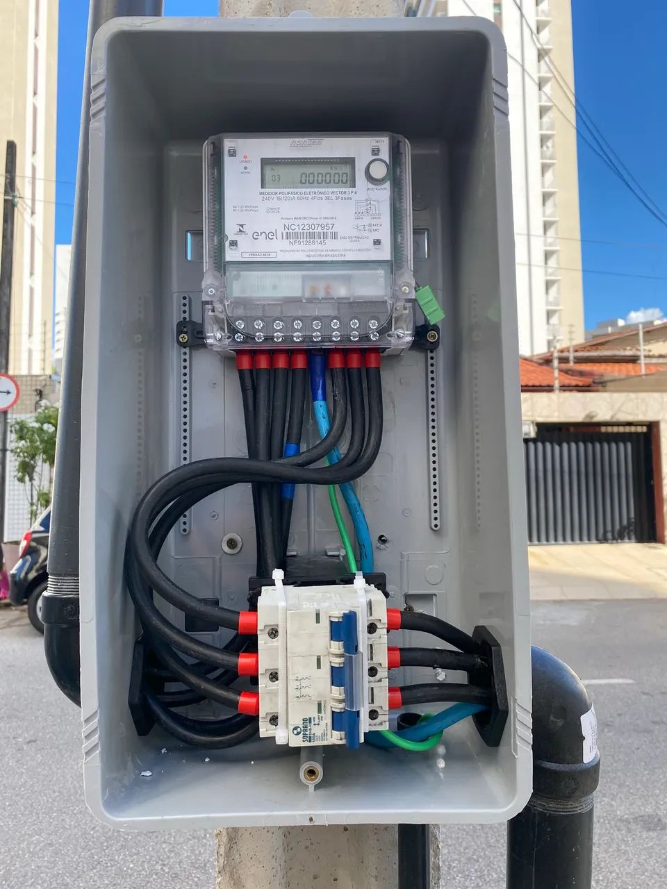 Eletricista em Fortaleza , emergencial 24 horas - Foto 2