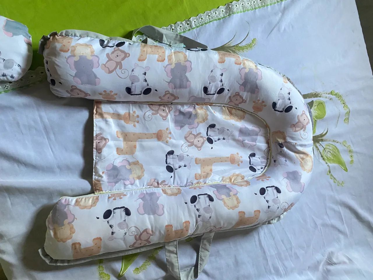 Ninho redutor e Almofada de Amamentação Safari Baby - Foto 3
