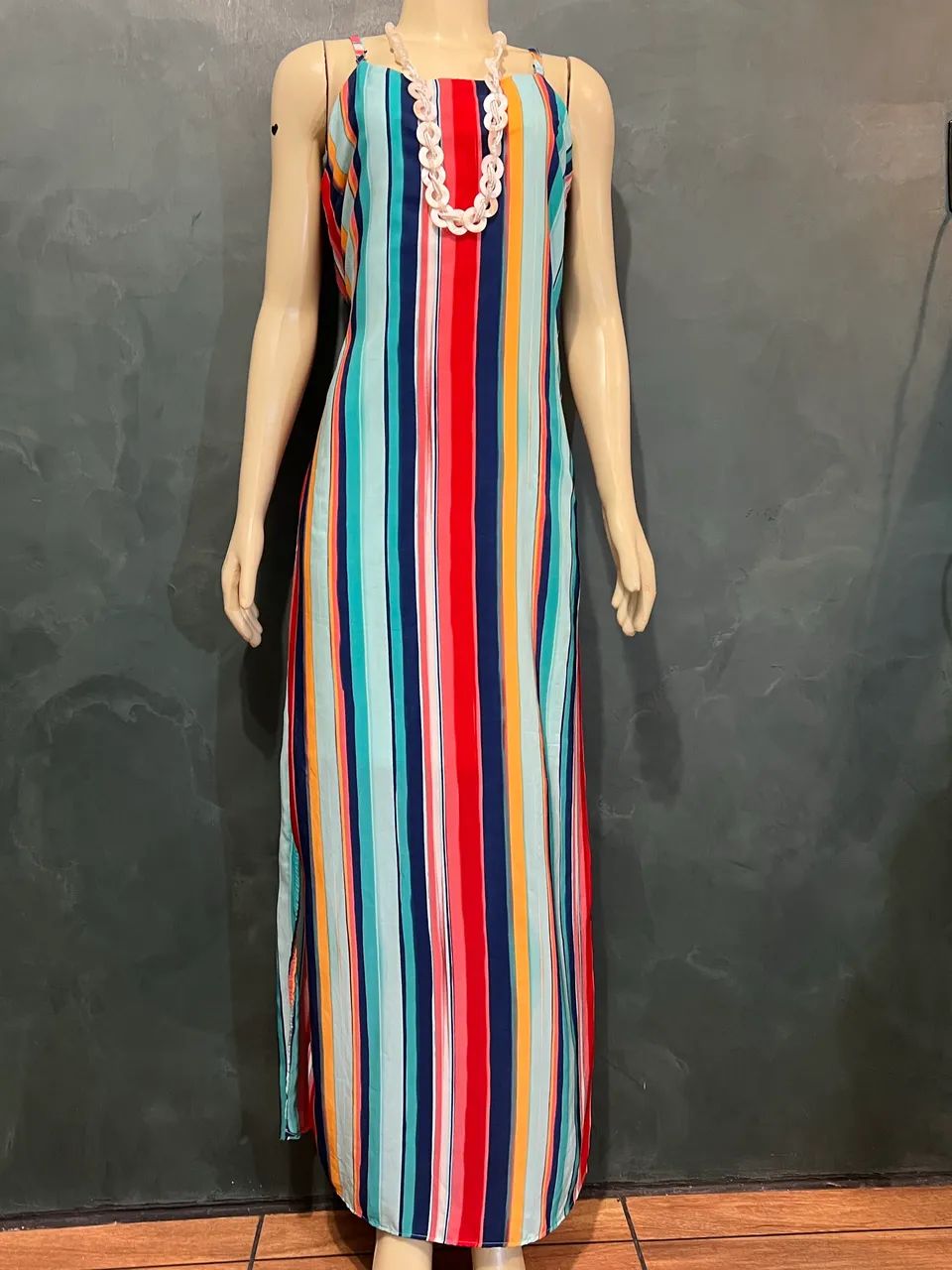 Vestido longo listrado  - Foto 2