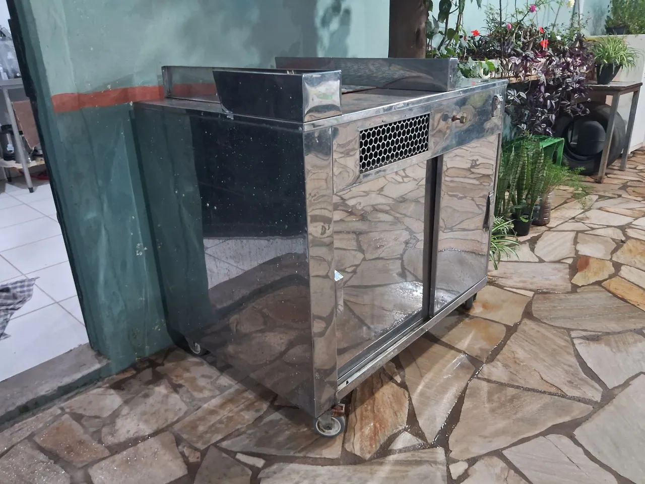 Carrinho INOX venda Milho Cozido ou Pastéis 