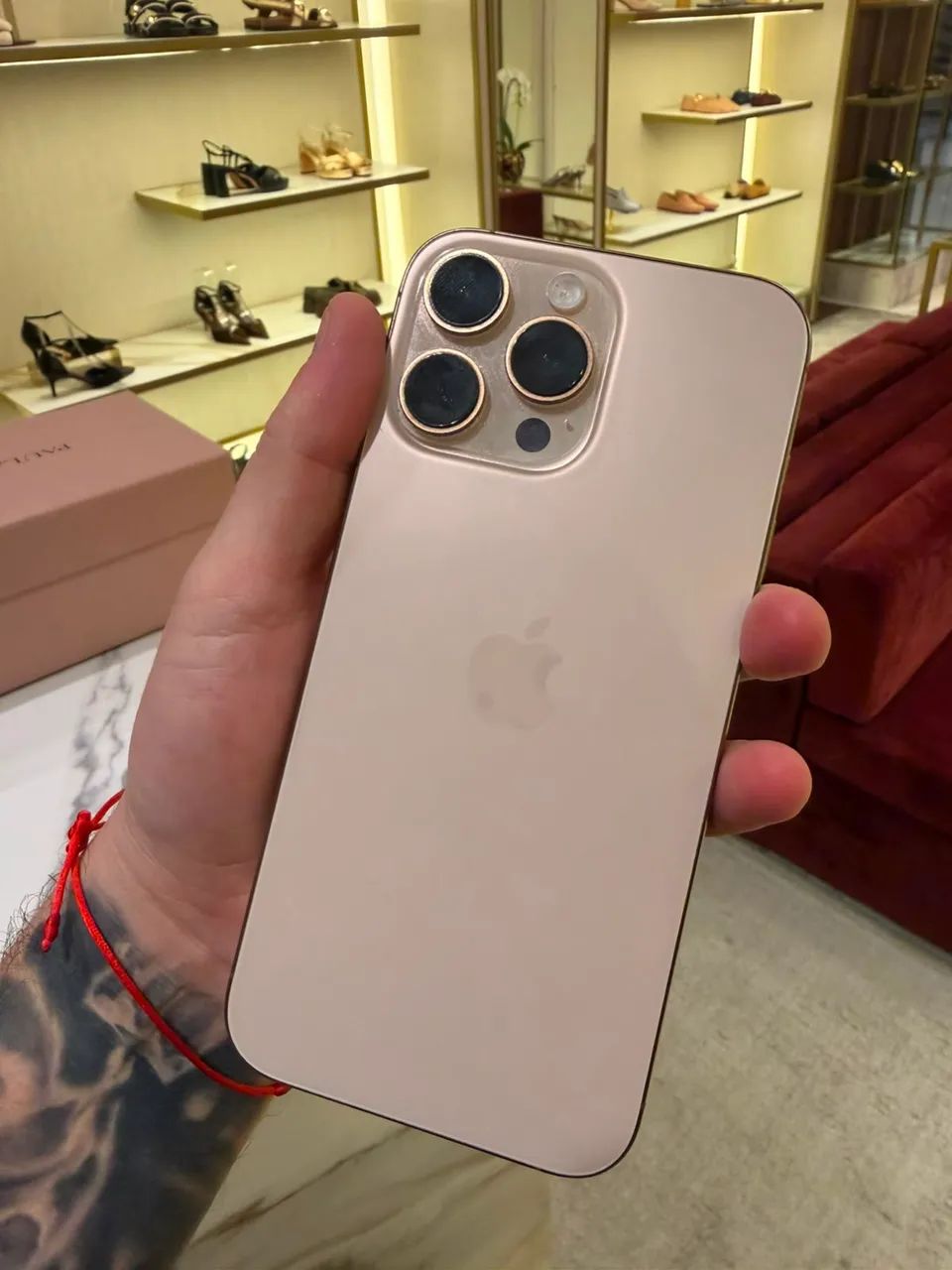 iPhone 16 pro max 