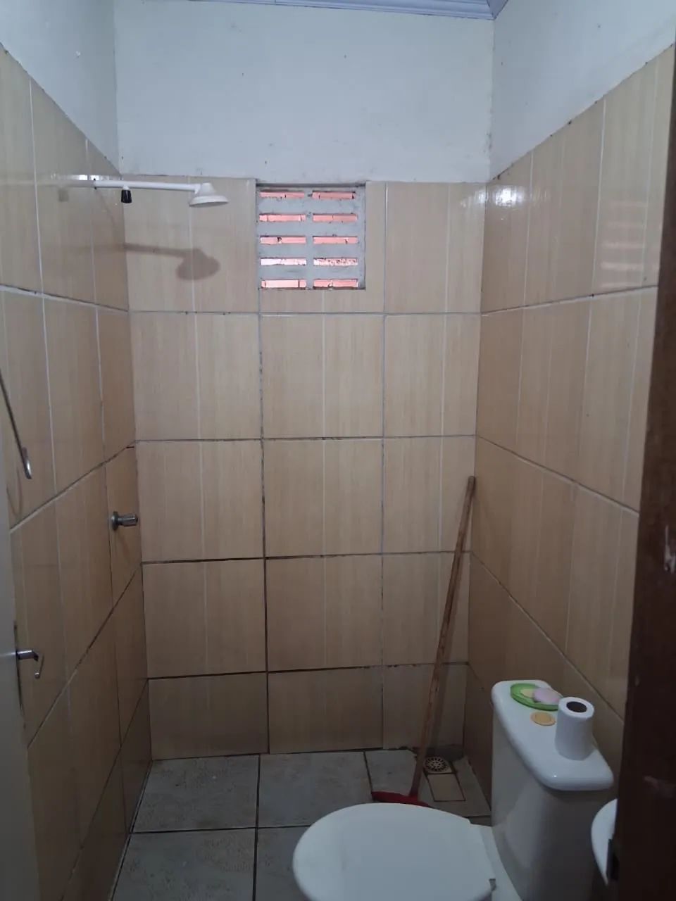 VENDO CASA NO PARQUE VITÓRIA. RY