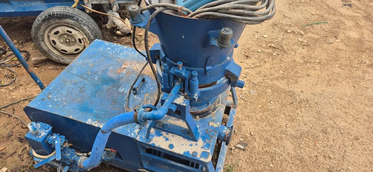 Bomba de projetado via seca CP-3 .<br>35.000,00. - Foto 3